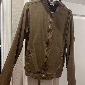 Elevated Closest hombre jacket